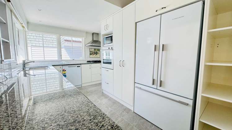 137 Long Drive Saint Heliers_21