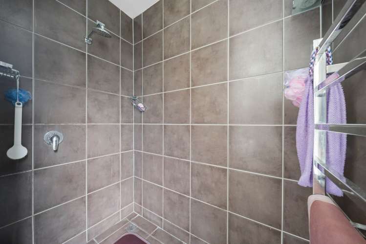 315 Massey Road Mangere East_10