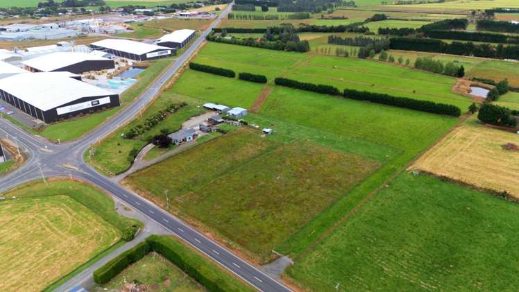 15 Kennington Roslyn Bush Road Mill Road_12