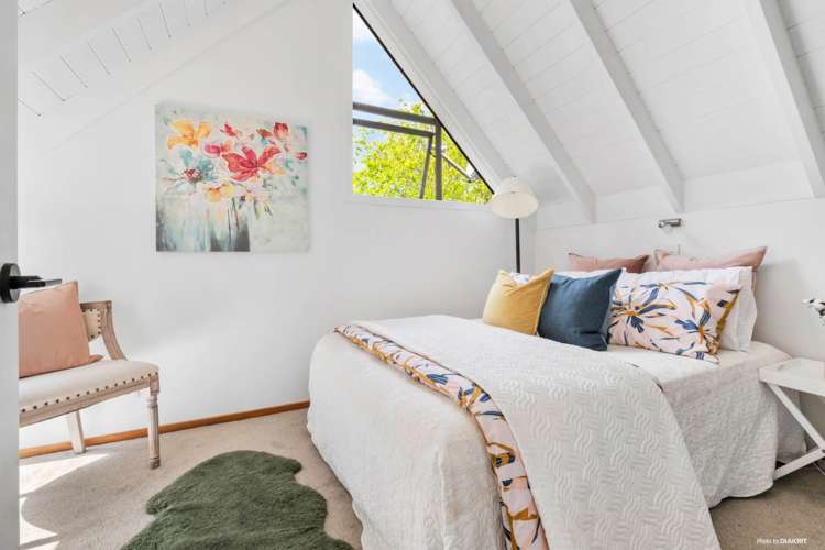 11 Corokia Place Totara Heights_11