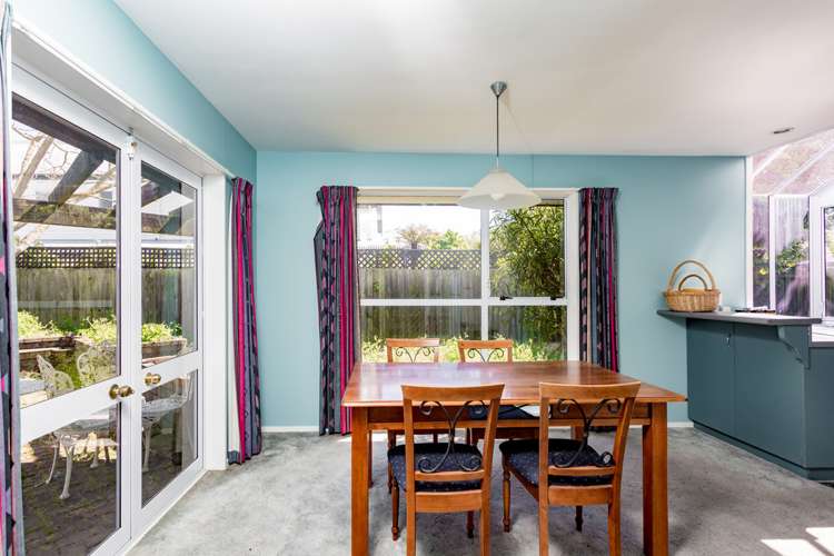 2/37 Roydon Drive Templeton_3