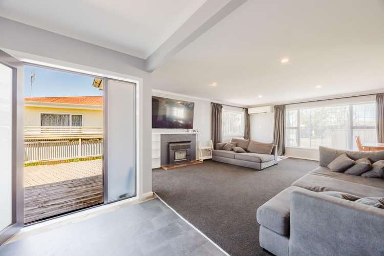 13 Harold Holt Avenue Onekawa_7