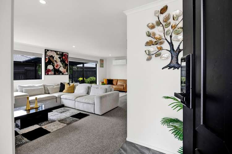 34b Honeyfield Drive Whalers Gate_16