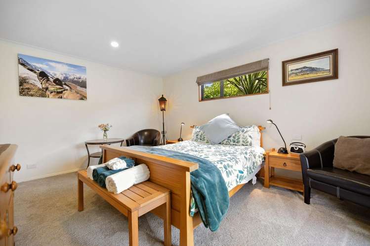 2 Bramshill Drive Lower Shotover_25