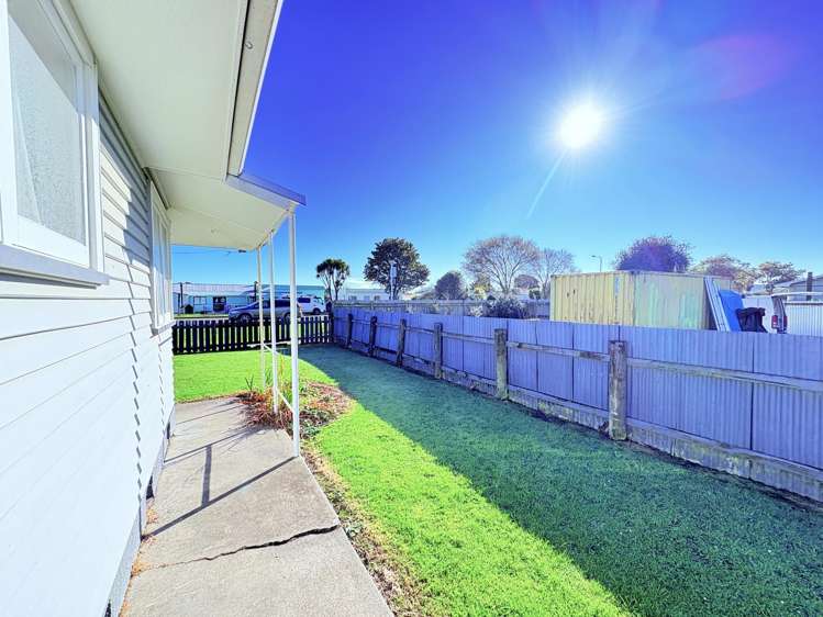 77 Clyde Road Wairoa_25
