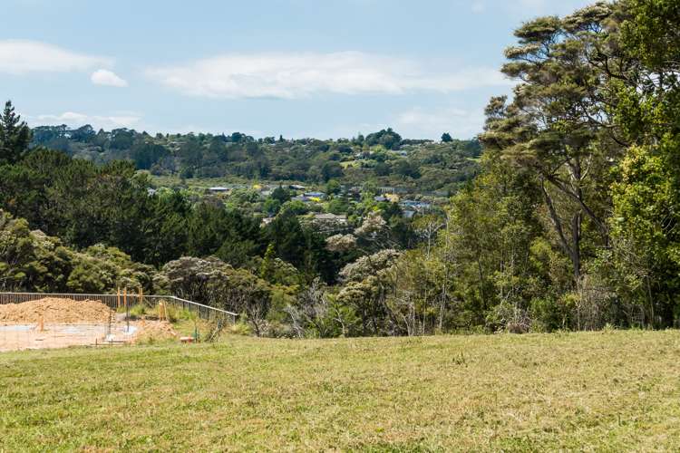 13 Highway View Lane Schnapper Rock_23