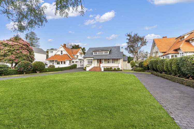 12 Clive Road Epsom_4