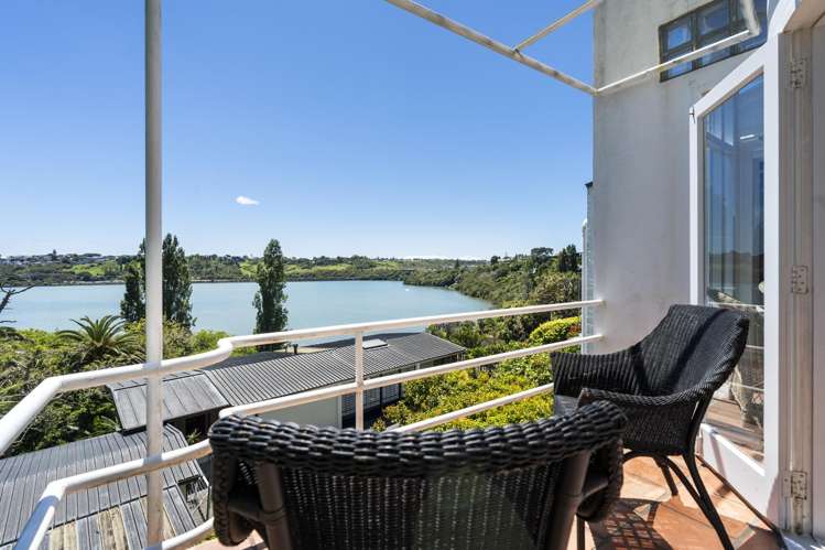 2/2 Darwin Lane Remuera_11