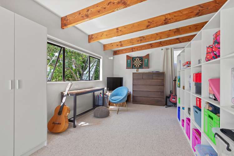 39 Tiromoana Road Raumati South_18