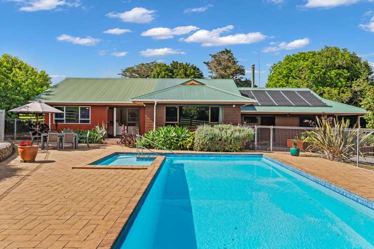 111A Newton Road Maungatapere_35