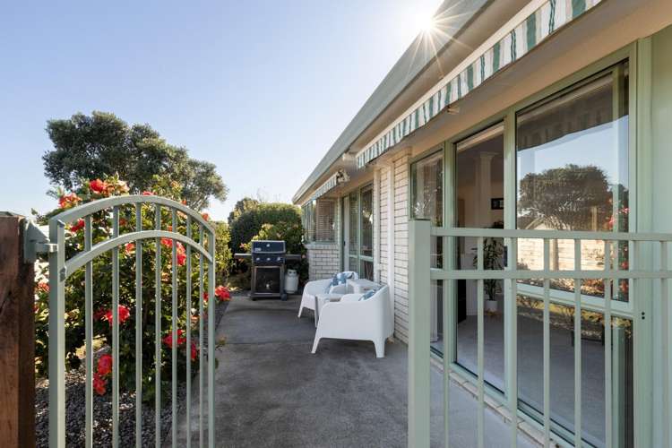 160 Pacific View Road Papamoa_12