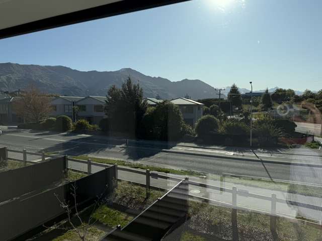 15 Rowley Place Wanaka_2