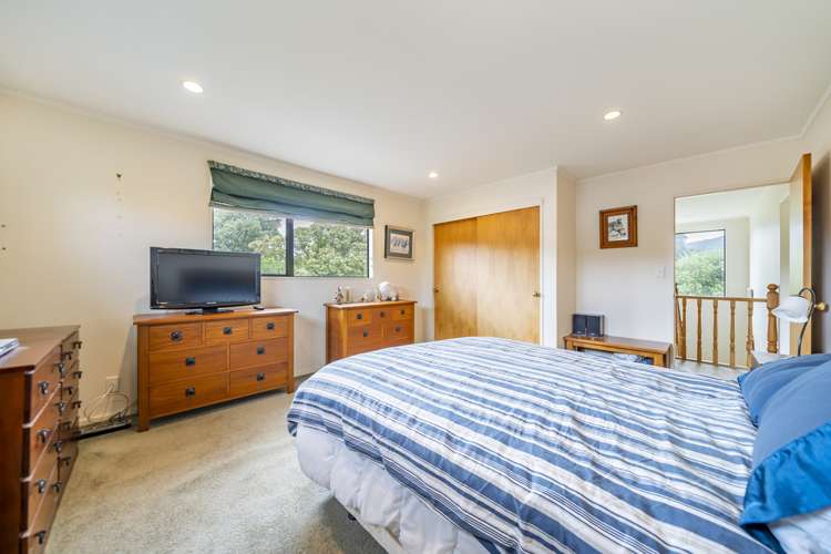 2/5 Avalon Crescent Avalon_9