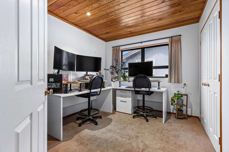 18 Awhiorangi Promenade Swanson_33