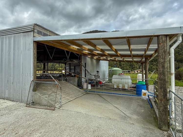 221 Docherty Creek Rd and Waiho Flat Road Franz Josef_21