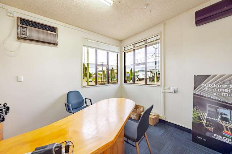 55 and 57 Dunlop Road Onekawa_5