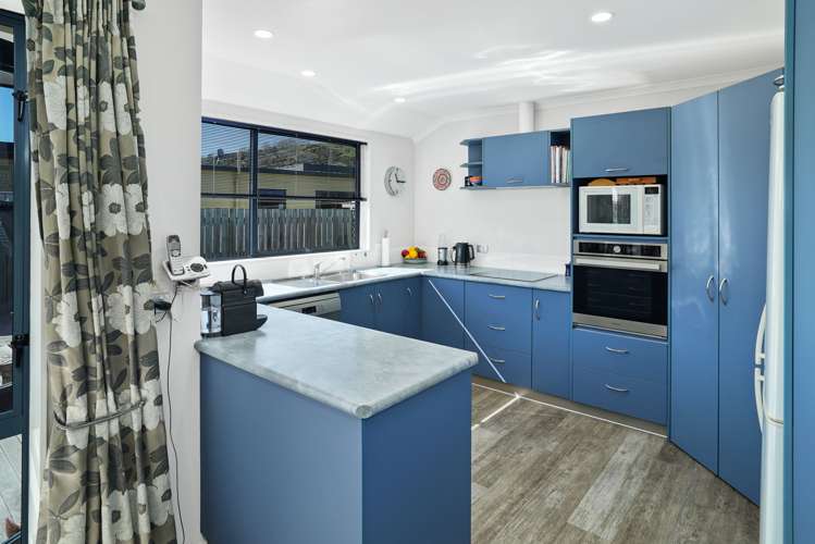 328 Suffolk Road Stoke_10