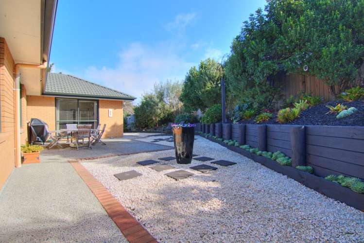 9 Toomer Place Beachlands_13