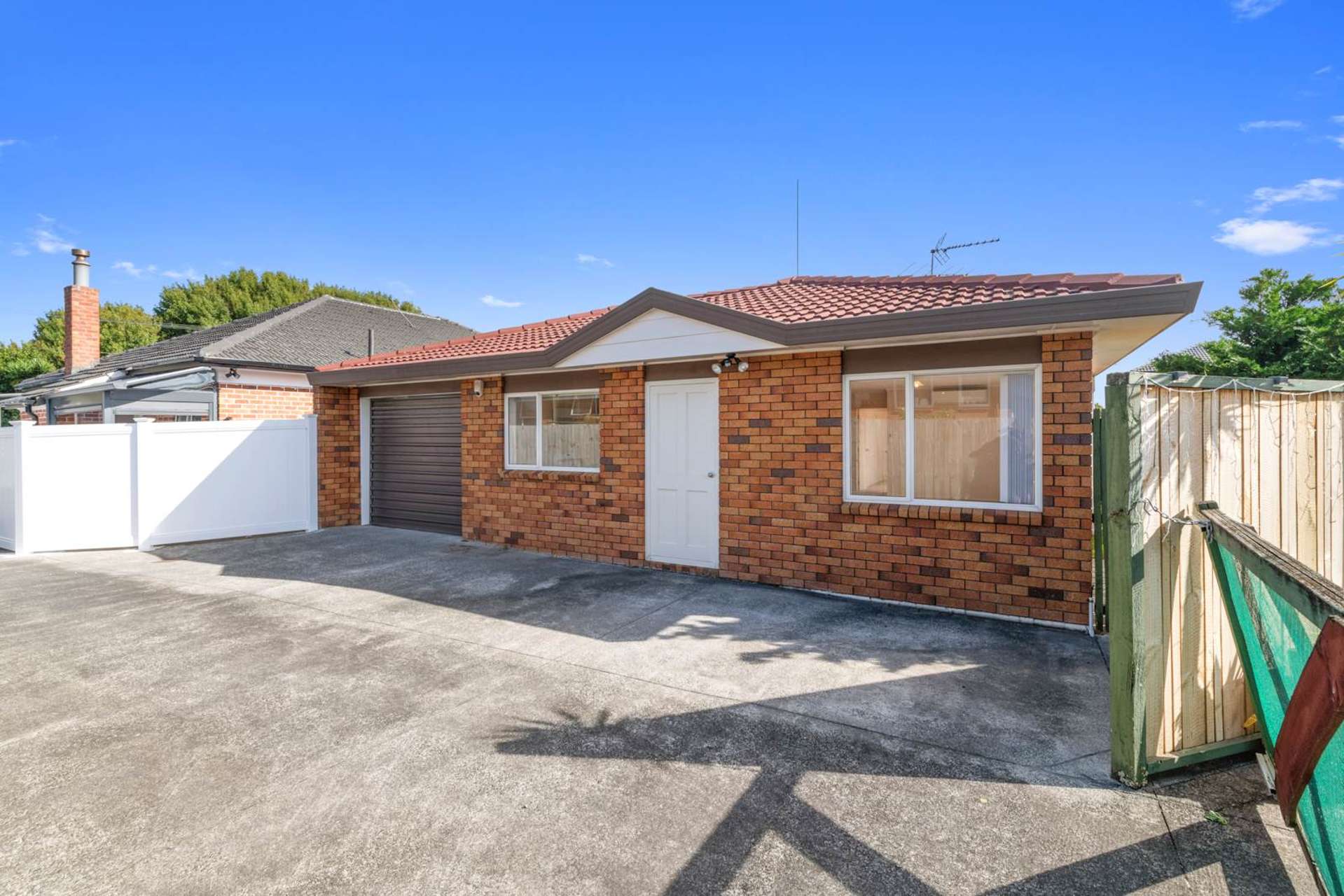 2/16 King Street Papatoetoe_0