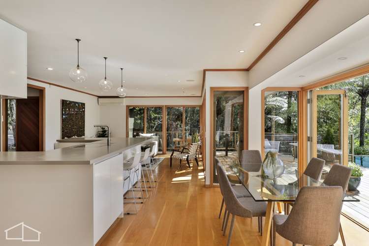 215 Konini Road Titirangi_10