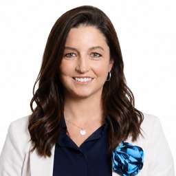Laura Bredenbeck