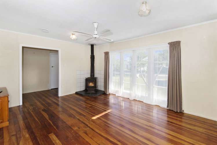 26 Sutton Crescent Papakura_6