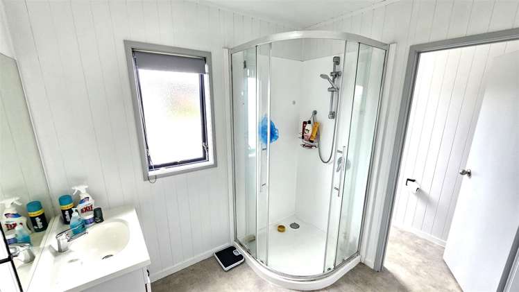 125 Ngaio Drive Matarangi_16