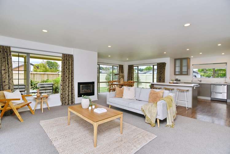 63 Puhara Avenue Parklands_10