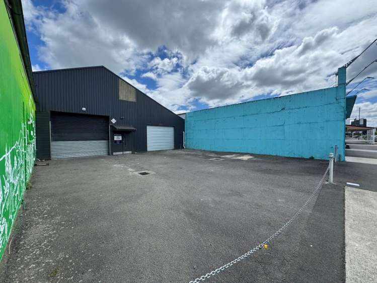 137-151 Cuba Street City Centre_1