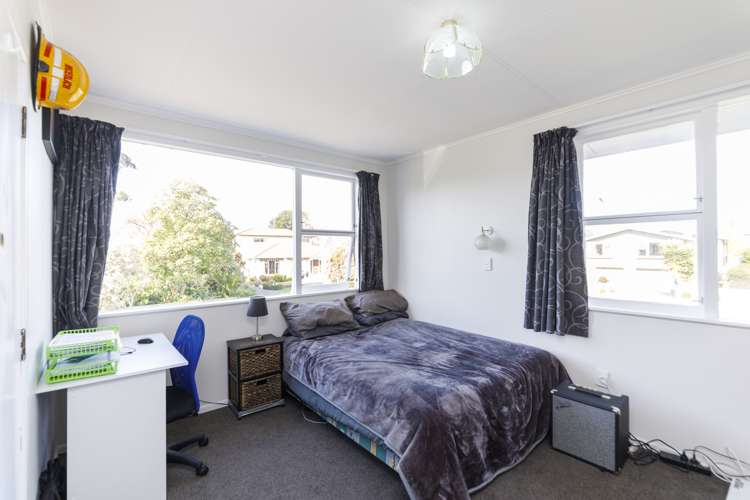 22 Fairview Avenue Feilding_16