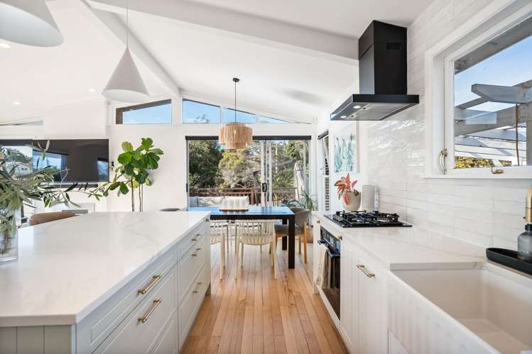 42 Kay Drive Blockhouse Bay_6