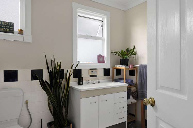 7 George Street Eltham_10
