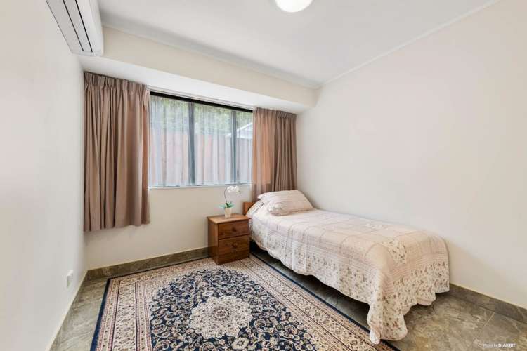 96 Kingdale Road Henderson_10