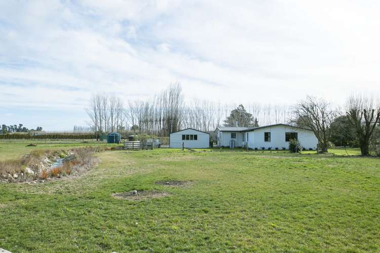 108 Smithfield Road Elgin_16