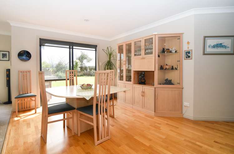 19 Carrington Drive Carterton_3