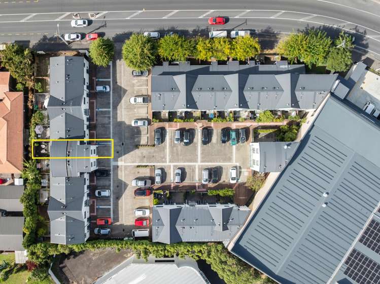 6/955 Mount Eden Road Three Kings_18