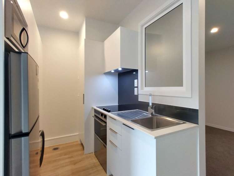 404/2 Colombo Street Newtown_3