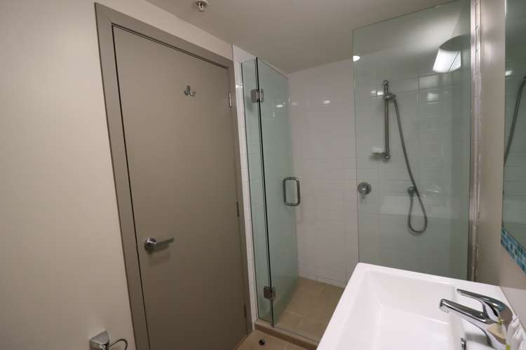 702/157 Hobson Street Auckland Central_10