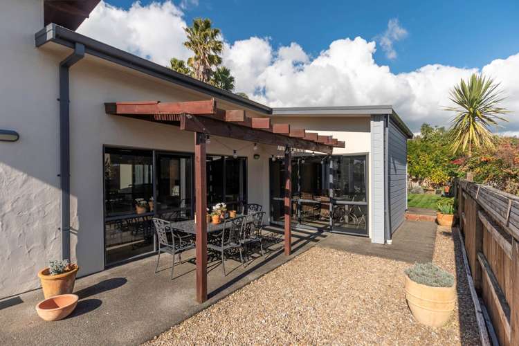 63 Rowesdale Drive Ohauiti_15