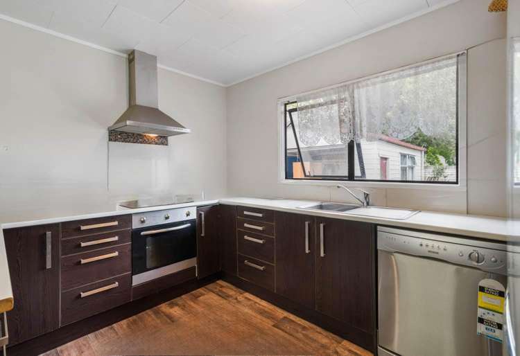15 Southview Place Wattle Downs_8