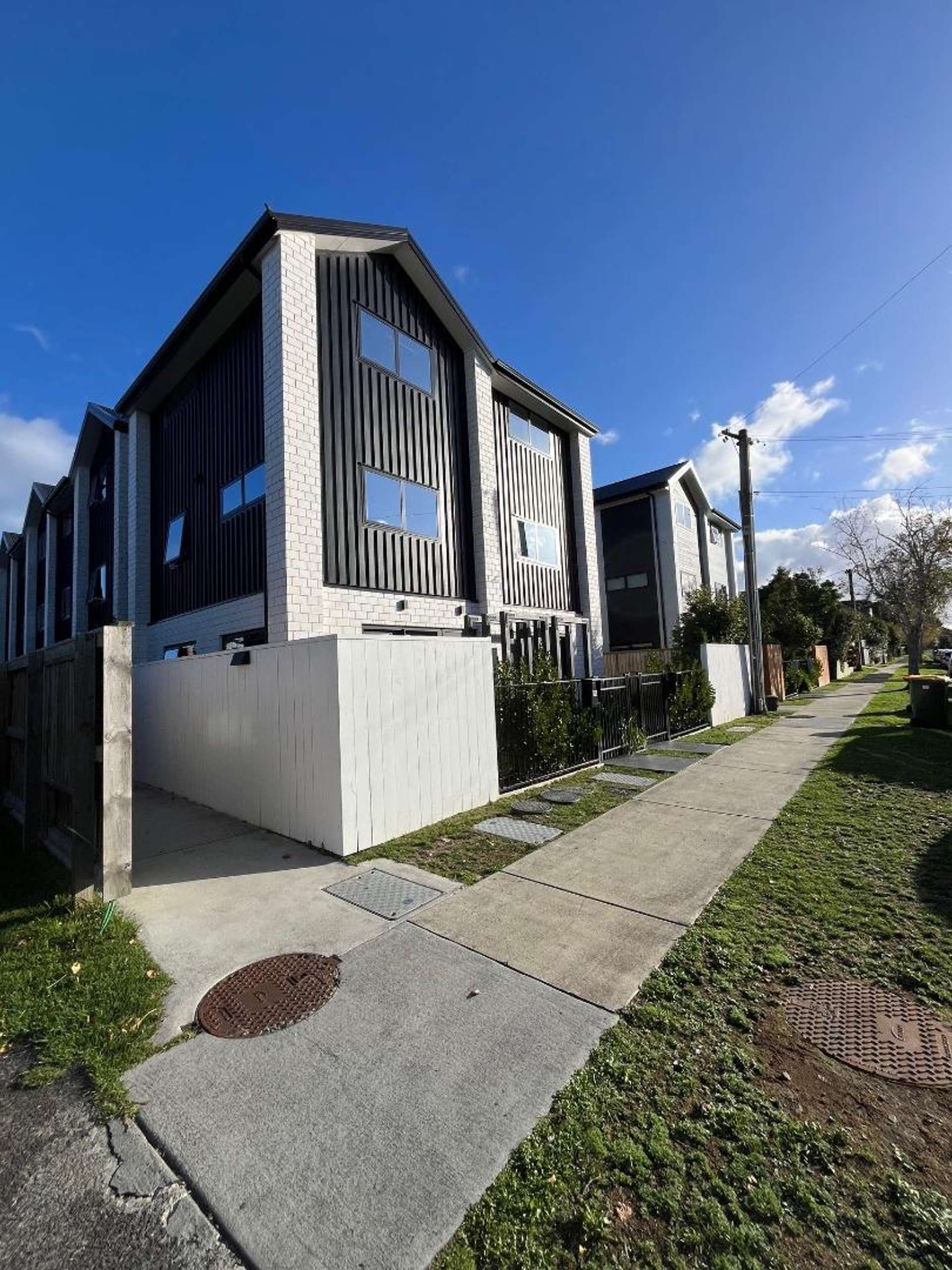 11/22 Yeovil Rd Te Atatu Peninsula_0