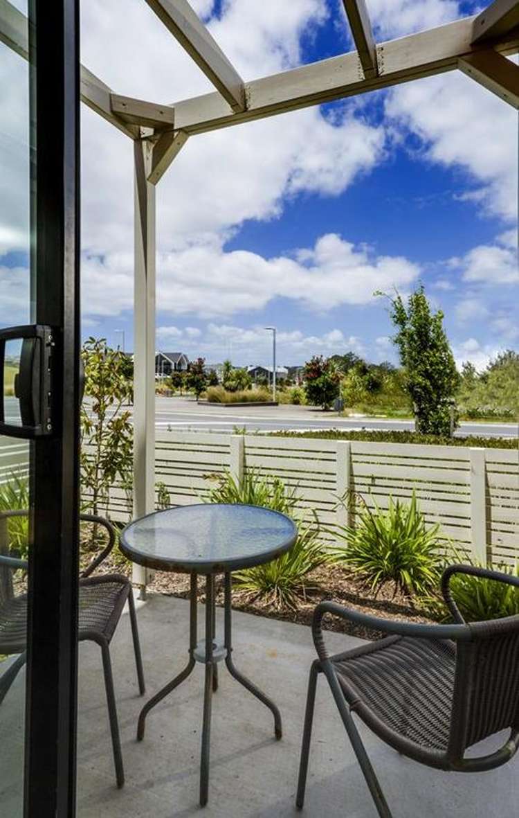 216 Clark Road Hobsonville_10