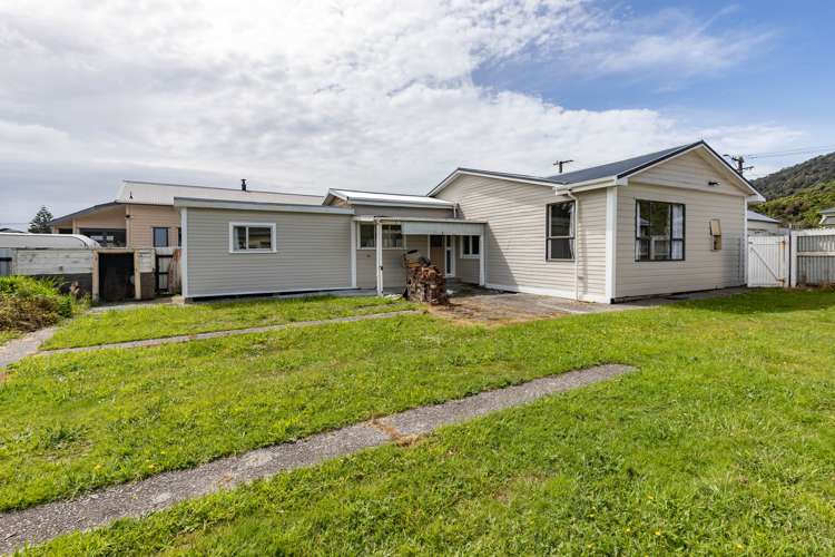 62 Fox Street Cobden_11