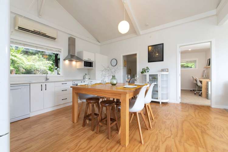 22 Mahoe Road Titirangi_11