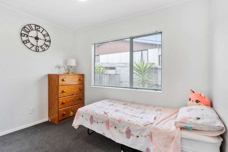 1/84 Parrs Cross Road Henderson_10