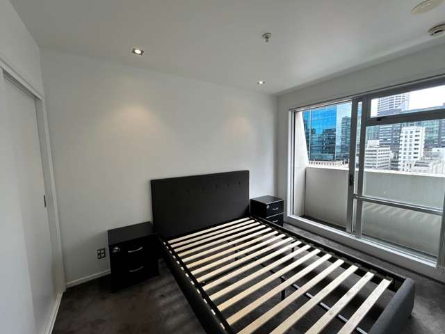 12G/16 Gore Street City Centre_3