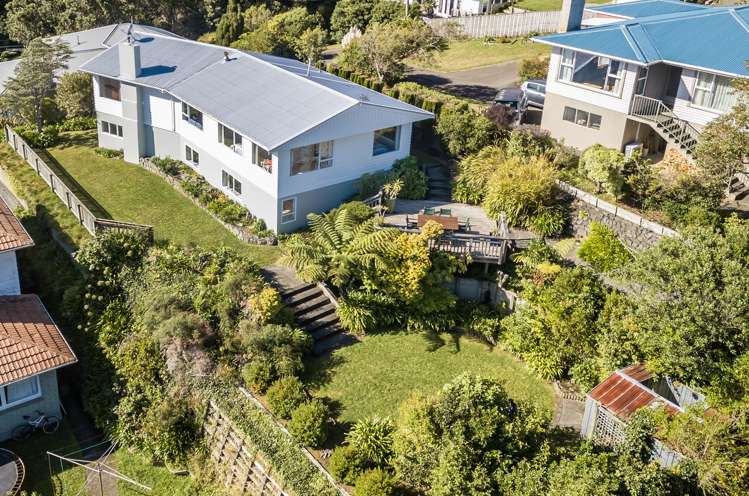 64 Collins Avenue_5