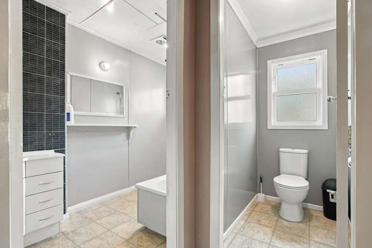 8 Hillview Crescent Taumarunui_17