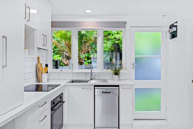 2/67a Second Avenue Kingsland_1