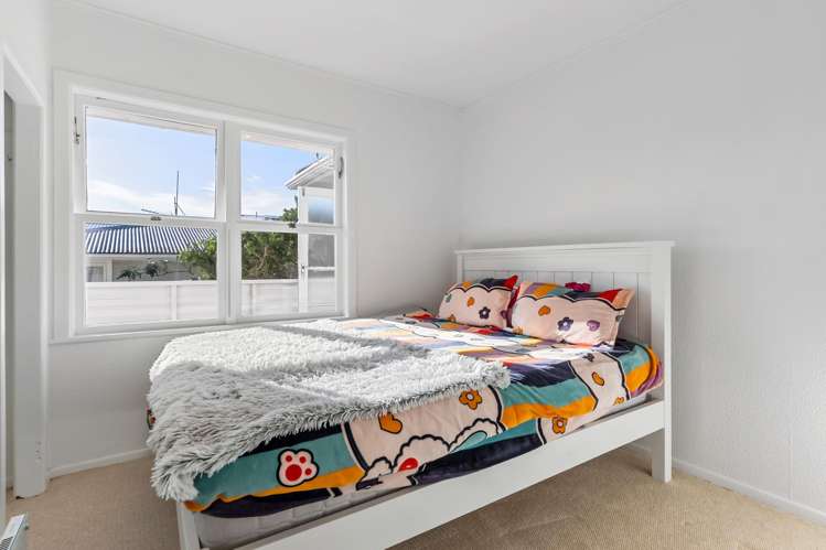 59 Bond Crescent Forrest Hill_10